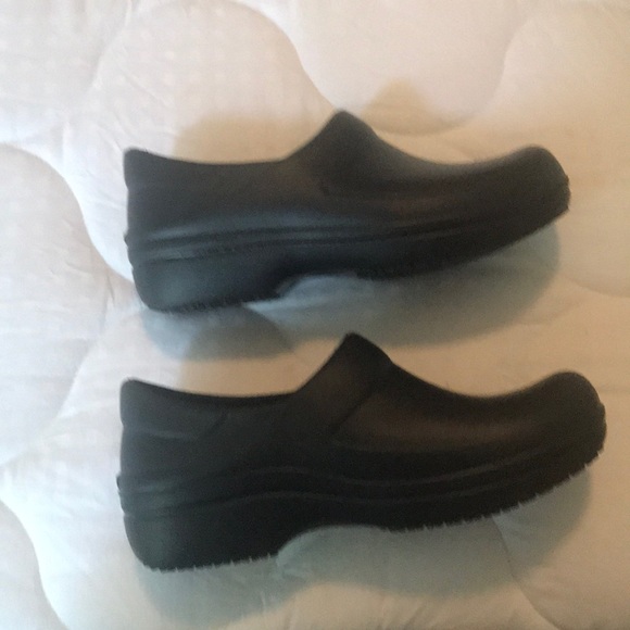 Croc mules - Picture 3 of 4